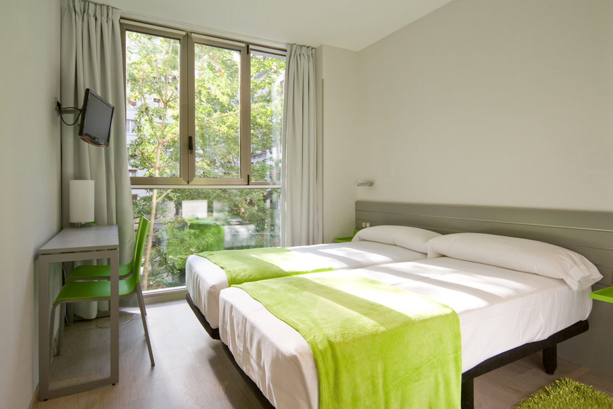 סן סבסטיאן Hotel & Suites Arrizul Gros חדר תמונה