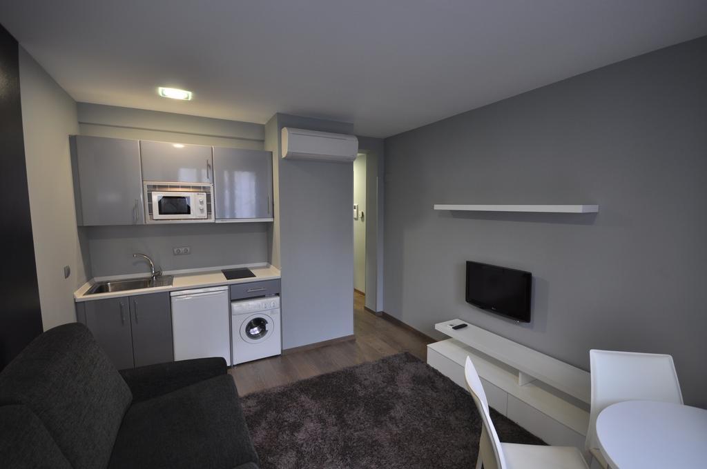 סן סבסטיאן Hotel & Suites Arrizul Gros מראה חיצוני תמונה
