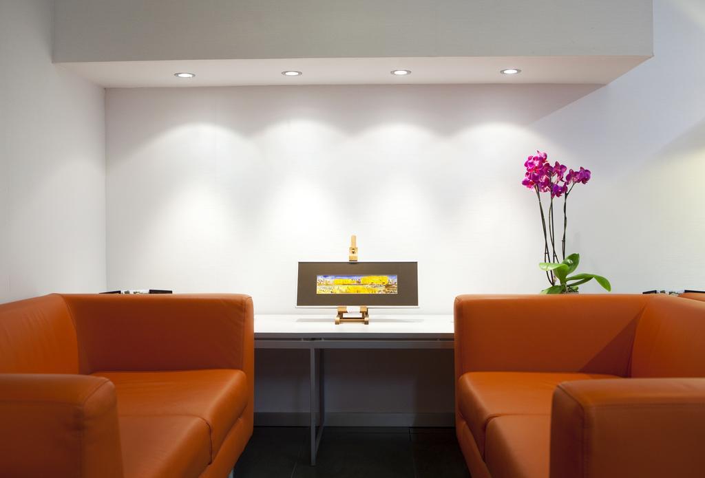 סן סבסטיאן Hotel & Suites Arrizul Gros מראה חיצוני תמונה