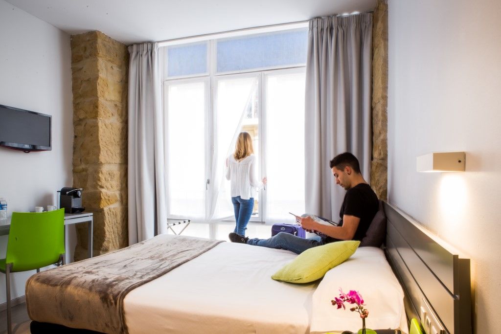 סן סבסטיאן Hotel & Suites Arrizul Gros מראה חיצוני תמונה