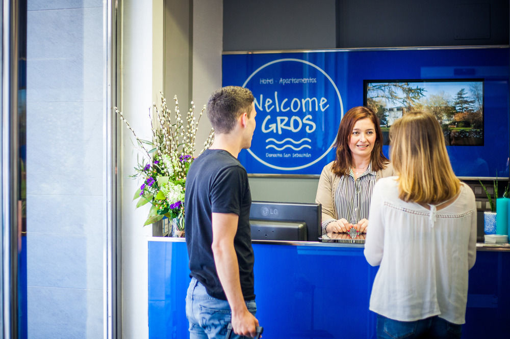 סן סבסטיאן Hotel & Suites Arrizul Gros מראה חיצוני תמונה