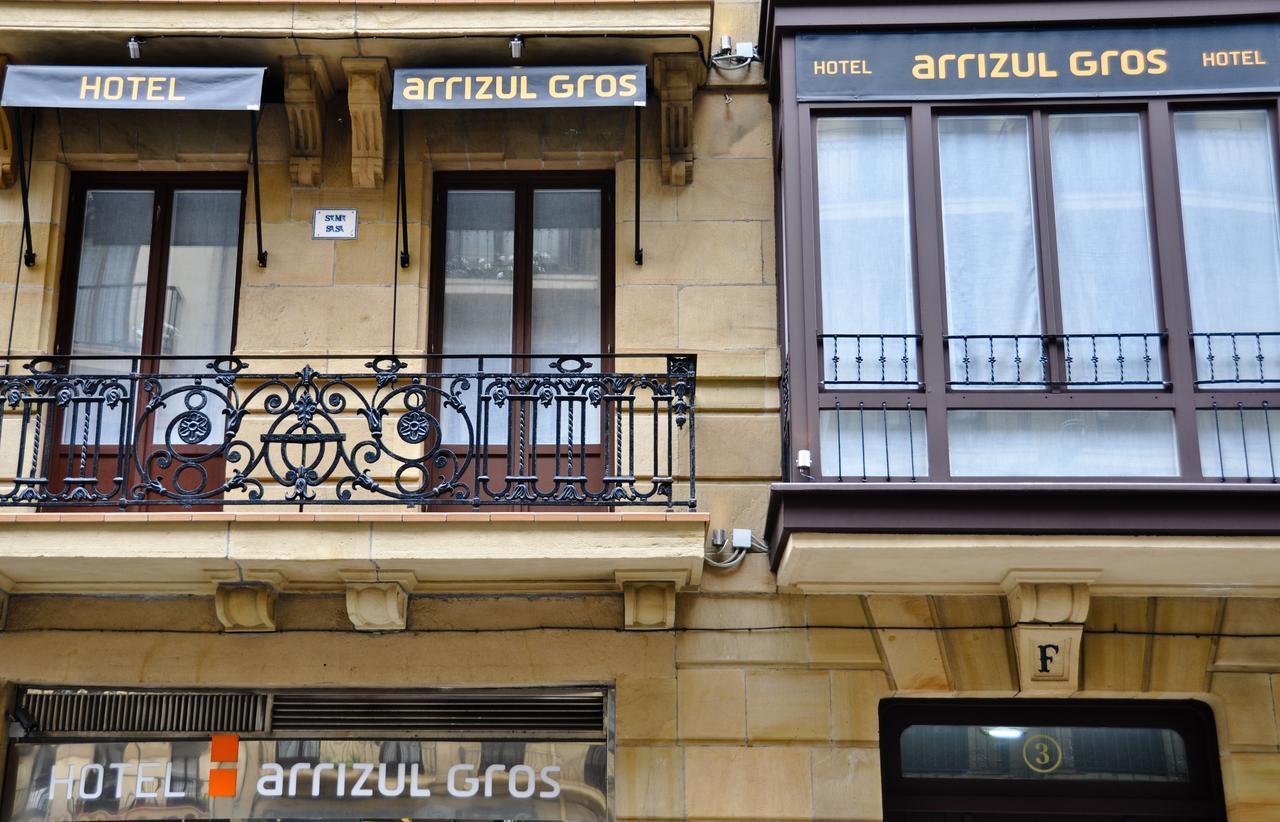 סן סבסטיאן Hotel & Suites Arrizul Gros מראה חיצוני תמונה