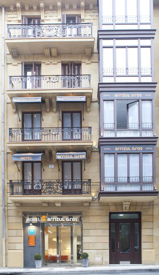 סן סבסטיאן Hotel & Suites Arrizul Gros מראה חיצוני תמונה