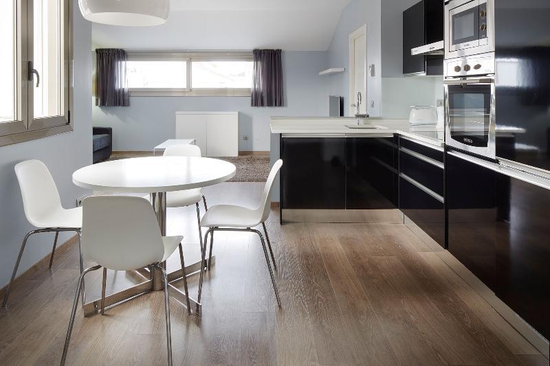 סן סבסטיאן Hotel & Suites Arrizul Gros מראה חיצוני תמונה