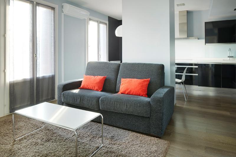 סן סבסטיאן Hotel & Suites Arrizul Gros מראה חיצוני תמונה