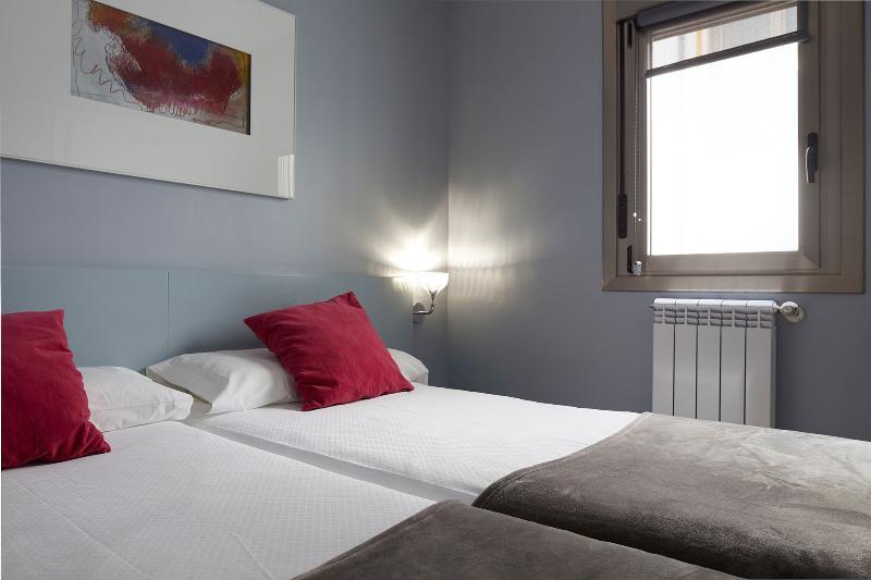 סן סבסטיאן Hotel & Suites Arrizul Gros מראה חיצוני תמונה